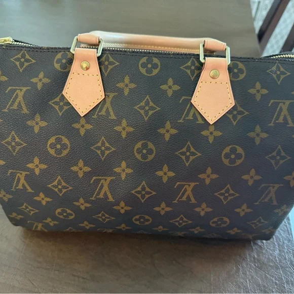 Vintage Louis Vuitton Monogram pristine condition. Authentic. - Picture 4 of 7
